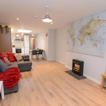 The Red Keep Fab Location - Two Bed - Two Bathrooms -Townhouse Galway Extérieur photo